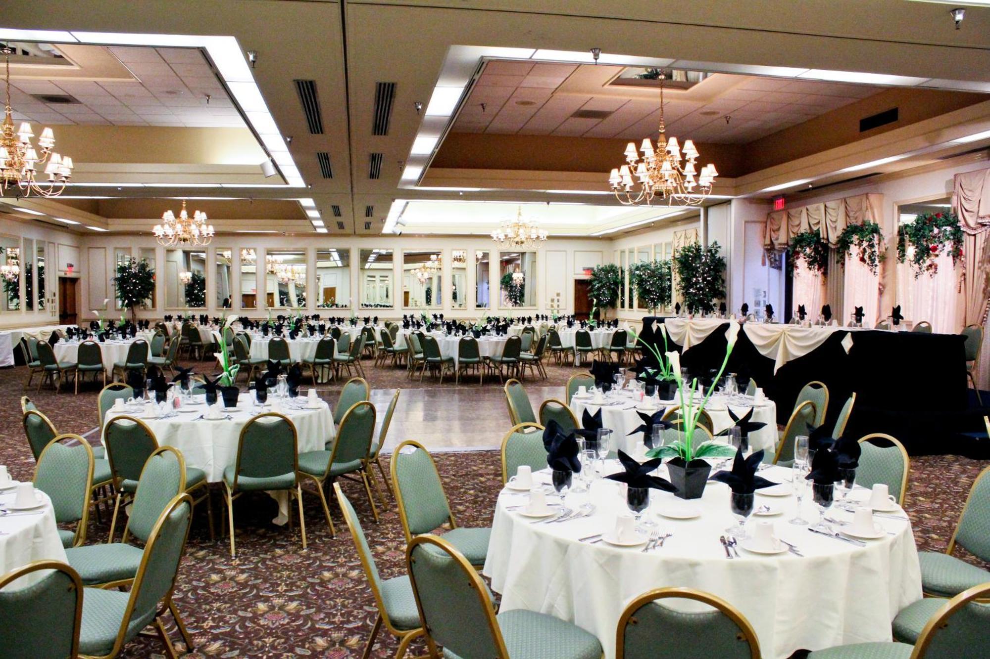 University Square Hotel Fresno Ristorante foto
